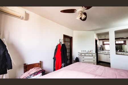 Casa à venda com 440m², 4 quartos e 6 vagasSuíte 4