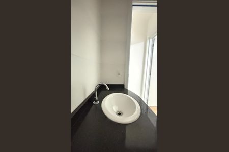 Apartamento à venda com 55m², 2 quartos e 1 vaga Apartamento à venda com 55m², 2 quartos e 1 vagaBanheiro da Suíte