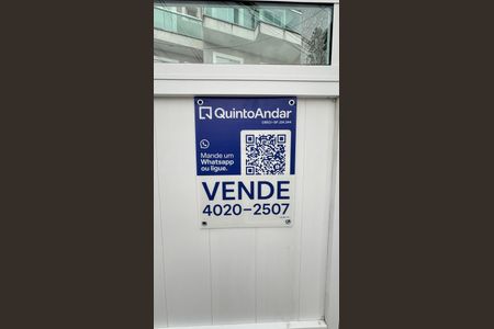 Apartamento à venda com 55m², 2 quartos e 1 vaga Apartamento à venda com 55m², 2 quartos e 1 vagaFachada