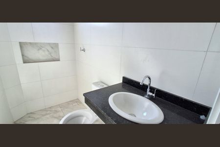 Apartamento à venda com 115m², 2 quartos e 1 vaga Apartamento à venda com 115m², 2 quartos e 1 vagaBanheiro Suíte