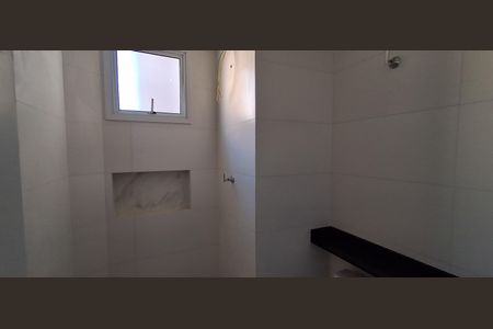 Apartamento à venda com 115m², 2 quartos e 1 vaga Apartamento à venda com 115m², 2 quartos e 1 vagaBanheiro Social