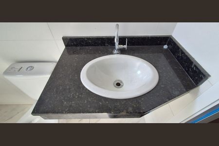 Apartamento à venda com 115m², 2 quartos e 1 vaga Apartamento à venda com 115m², 2 quartos e 1 vagaBanheiro Suíte