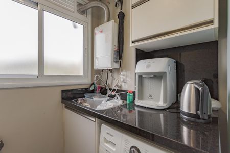 Apartamento à venda com 68m², 2 quartos e 1 vagaÁrea de Serviço