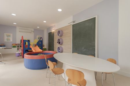 Apartamento à venda com 68m², 2 quartos e 1 vagaÁrea comum - Brinquedoteca