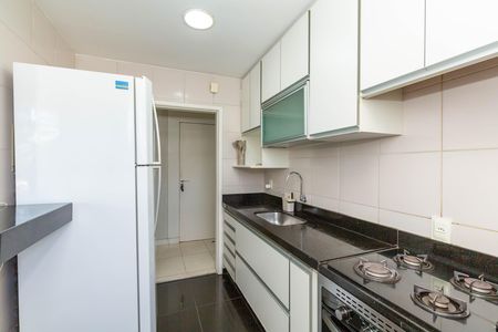 Apartamento para alugar com 67m², 2 quartos e 2 vagas Apartamento para alugar com 67m², 2 quartos e 2 vagasCozinha
