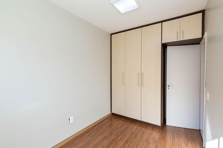 Apartamento para alugar com 67m², 2 quartos e 2 vagas Apartamento para alugar com 67m², 2 quartos e 2 vagasQuarto 2