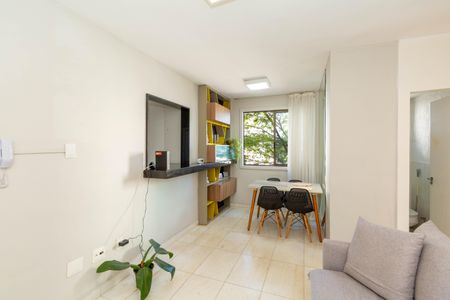 Apartamento para alugar com 67m², 2 quartos e 2 vagas Apartamento para alugar com 67m², 2 quartos e 2 vagasSala