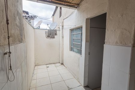 Casa à venda com 60m², 2 quartos e 6 vagasÁrea de Serviço