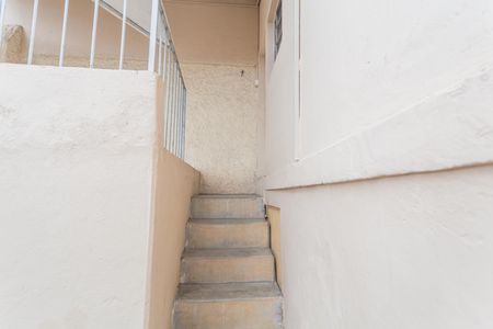 Casa à venda com 60m², 2 quartos e 6 vagasEntrada