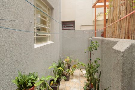 Apartamento para alugar com 56m², 2 quartos e sem vaga Apartamento para alugar com 56m², 2 quartos e sem vagaQuintal