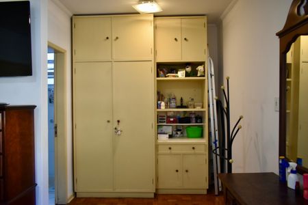 Casa à venda com 220m², 3 quartos e 3 vagasSuíte 1