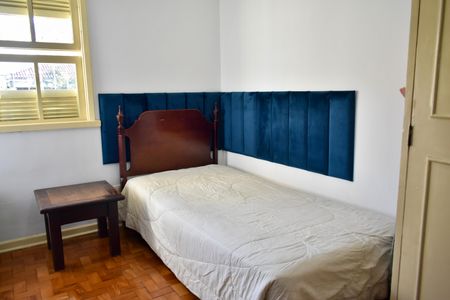 Casa à venda com 220m², 3 quartos e 3 vagasSuíte 2