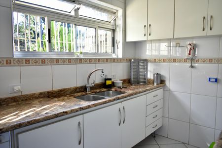 Casa à venda com 220m², 3 quartos e 3 vagasCozinha