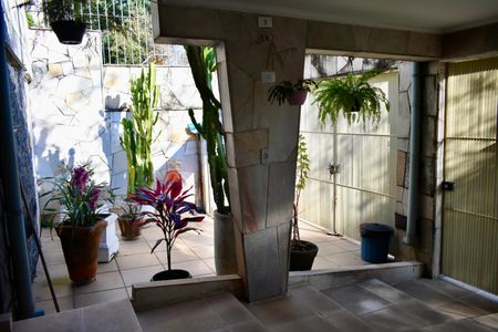 Casa à venda com 220m², 3 quartos e 3 vagasGaragem