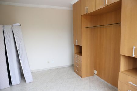 Apartamento à venda com 180m², 4 quartos e 4 vagasSuite 2