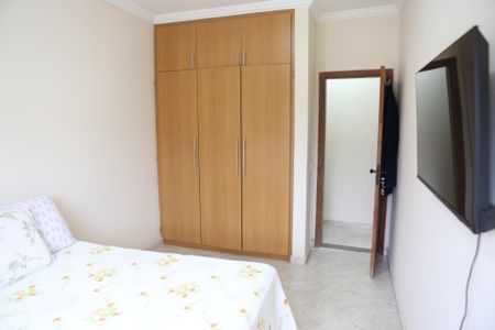 Apartamento à venda com 180m², 4 quartos e 4 vagasQuarto 2