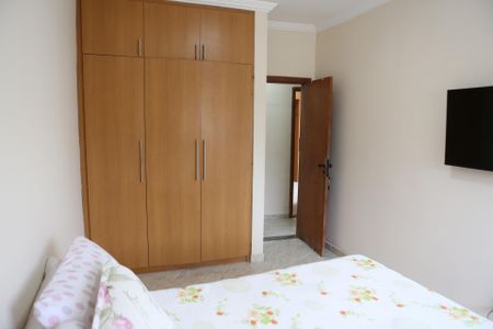 Apartamento à venda com 180m², 4 quartos e 4 vagasQuarto 2