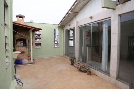 Apartamento à venda com 180m², 4 quartos e 4 vagasCobertura