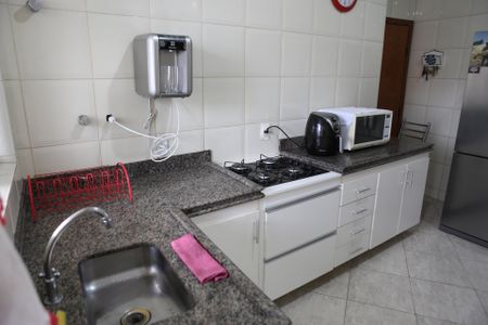 Apartamento à venda com 180m², 4 quartos e 4 vagasCozinha