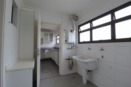 Apartamento para alugar com 118m², 3 quartos e 2 vagasÁrea de Serviço