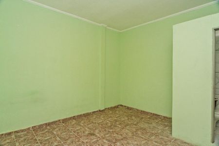 Casa para alugar com 35m², 1 quarto e sem vaga Casa para alugar com 35m², 1 quarto e sem vagaSala/Quarto