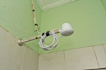 Casa para alugar com 35m², 1 quarto e sem vaga Casa para alugar com 35m², 1 quarto e sem vagaBanheiro