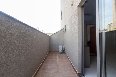 Varanda de kitnet/studio para alugar com 1 quarto, 31m² em Vila Gomes Cardim, São Paulo