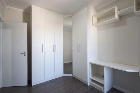 Apartamento à venda com 74m², 2 quartos e 1 vagaQuarto 