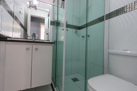 Apartamento à venda com 74m², 2 quartos e 1 vagaBanheiro Social