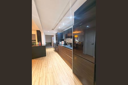 Apartamento à venda com 107m², 2 quartos e 2 vagasCozinha