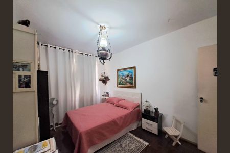 Apartamento à venda com 160m², 4 quartos e 2 vagasQuarto 2