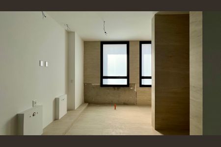 Apartamento à venda com 301m², 2 quartos e 4 vagasBanheiro da Suíte 1