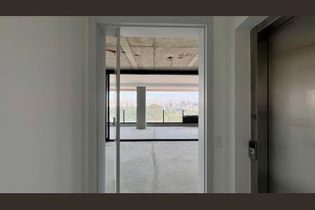 Apartamento à venda com 301m², 2 quartos e 4 vagasEntrada