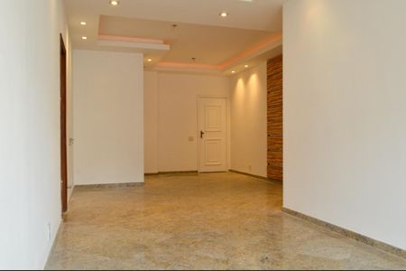 Apartamento à venda com 151m², 3 quartos e 2 vagas Apartamento à venda com 151m², 3 quartos e 2 vagasSala