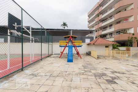 Apartamento à venda com 151m², 3 quartos e 2 vagas Apartamento à venda com 151m², 3 quartos e 2 vagasÁrea comum - Playground