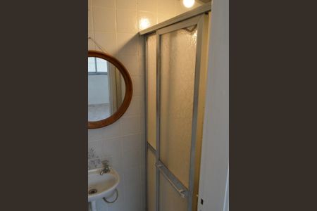 Apartamento à venda com 151m², 3 quartos e 2 vagas Apartamento à venda com 151m², 3 quartos e 2 vagasBanheiro de Serviço