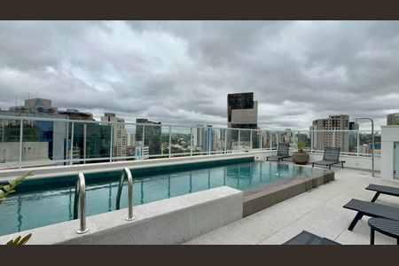 Studio à venda com 25m², 1 quarto e sem vagaÁrea comum - Piscina