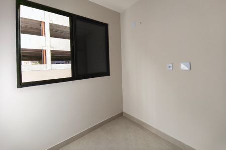 Apartamento à venda com 43m², 2 quartos e 1 vagaQuarto 2
