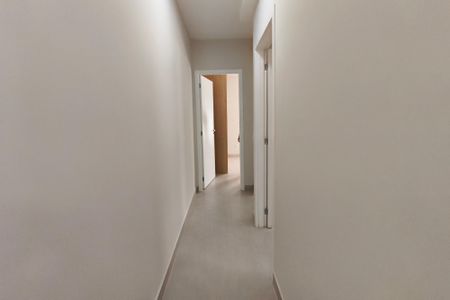Apartamento à venda com 43m², 2 quartos e 1 vagaCorredor - Quartos