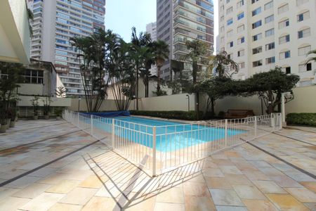 Apartamento à venda com 95m², 3 quartos e 2 vagasÁrea Comum - Piscina