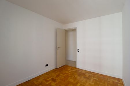 Apartamento à venda com 95m², 3 quartos e 2 vagasQuarto 3