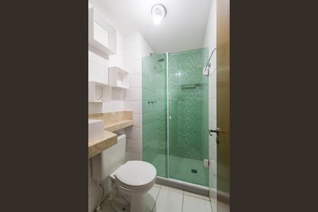 Apartamento para alugar com 70m², 2 quartos e 1 vaga Apartamento para alugar com 70m², 2 quartos e 1 vagaBanheiro da Suíte