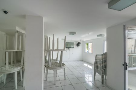Apartamento para alugar com 70m², 2 quartos e 1 vaga Apartamento para alugar com 70m², 2 quartos e 1 vagaÁrea comum - Salão de festas