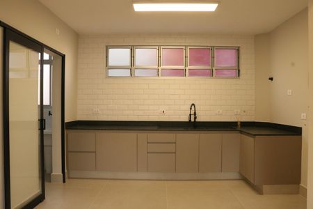 Apartamento à venda com 83m², 2 quartos e 2 vagasCozinha