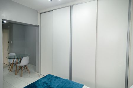 Apartamento à venda com 40m², 1 quarto e sem vagaQuarto