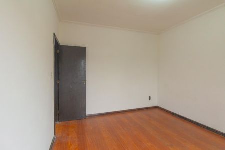 Casa à venda com 460m², 4 quartos e 2 vagas Casa à venda com 460m², 4 quartos e 2 vagasQuarto 3