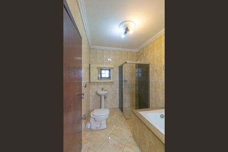 Casa à venda com 460m², 4 quartos e 2 vagas Casa à venda com 460m², 4 quartos e 2 vagasBanheiro da Suíte