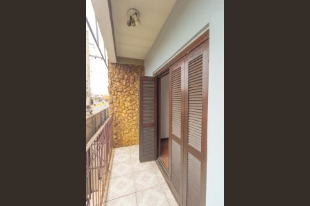 Casa à venda com 460m², 4 quartos e 2 vagas Casa à venda com 460m², 4 quartos e 2 vagasVaranda do Quarto 3