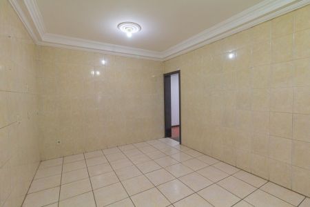 Casa à venda com 460m², 4 quartos e 2 vagas Casa à venda com 460m², 4 quartos e 2 vagasCozinha