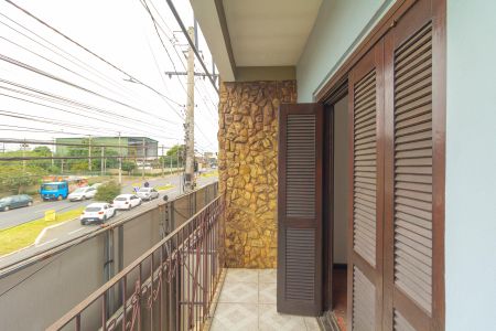 Casa à venda com 460m², 4 quartos e 2 vagas Casa à venda com 460m², 4 quartos e 2 vagasVaranda do Quarto 3